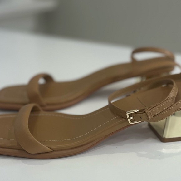Zara Tan Sandals with Square Toe and metallic heel - Picture 2 of 5